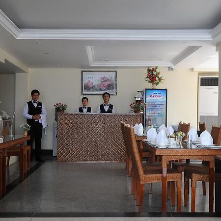 Hotel Wardan Yangon Eksteriør bilde