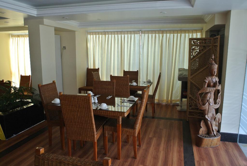 Hotel Wardan Yangon Eksteriør bilde