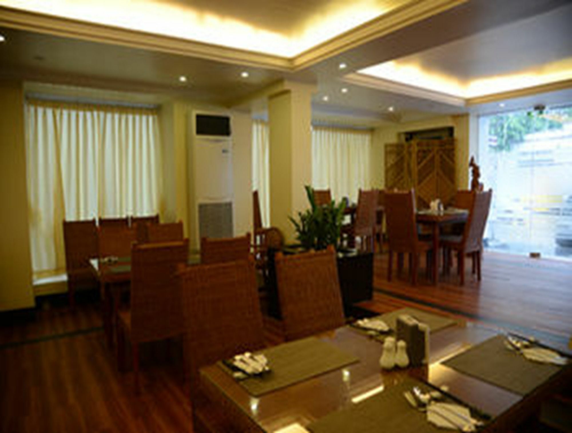 Hotel Wardan Yangon Eksteriør bilde
